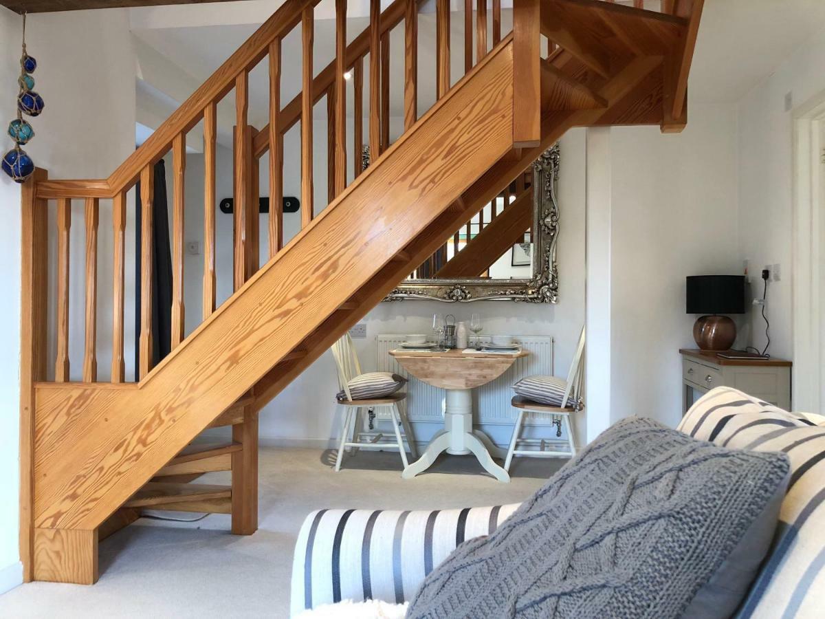 The Stable Barn *On The Edge Of The New Forest* Downton  外观 照片